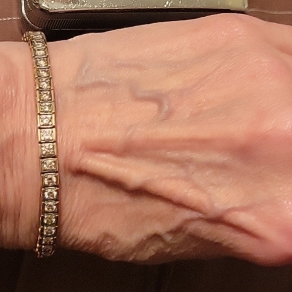 10K Yellow Gold Bracelet 2 CTW